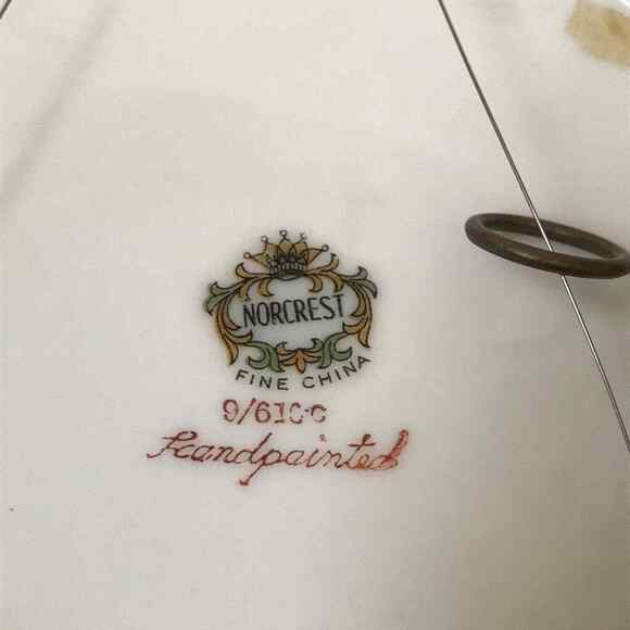 A Bachelor Is A Rolling Stone That Gathers No Boss Vintage Norcrest China Plate - Picture 5 of 6